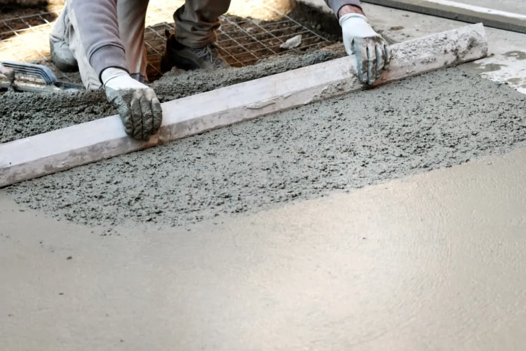 Jaki beton na taras - klucz do trwałości i estetyki Twojej przestrzeni