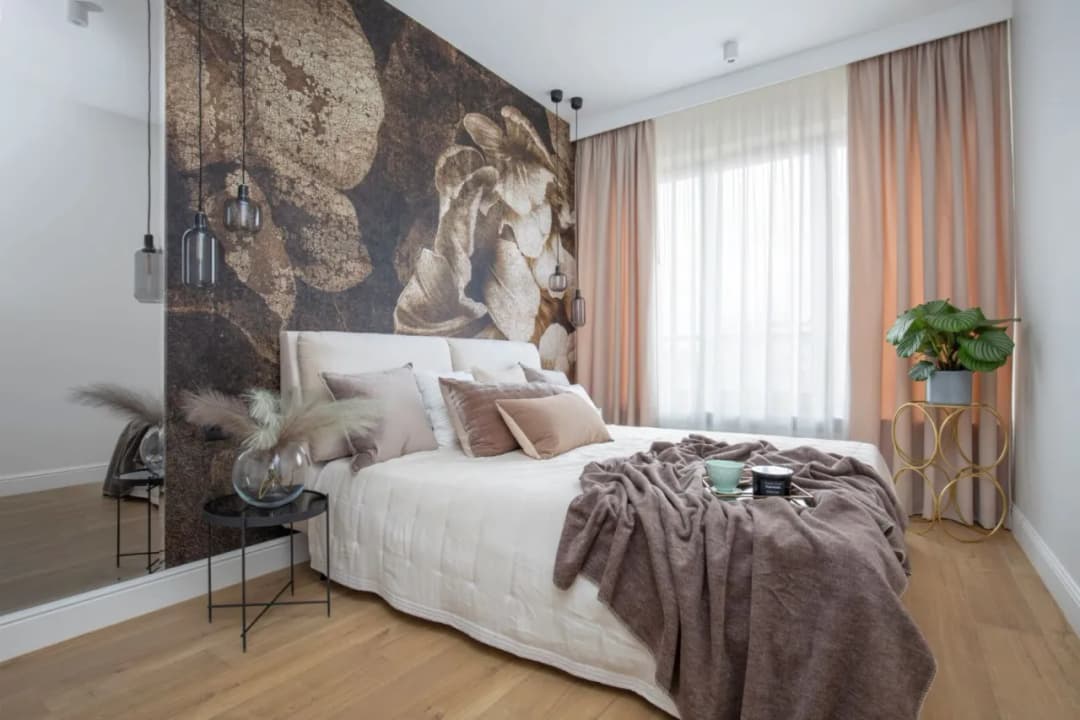 Co na ścianę w sypialni: 10 pomysłów na stylową aranżację